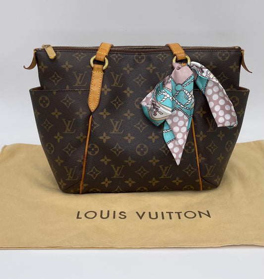 Louis Vuitton Tote Totally FL1079